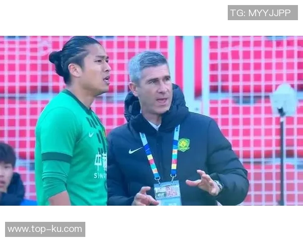 张稀哲特意捧花接蒙哥马利并诚恳道歉获得原谅的感人故事